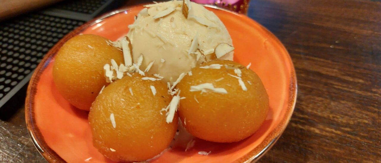 Gulab jamun - Namaste Delhi